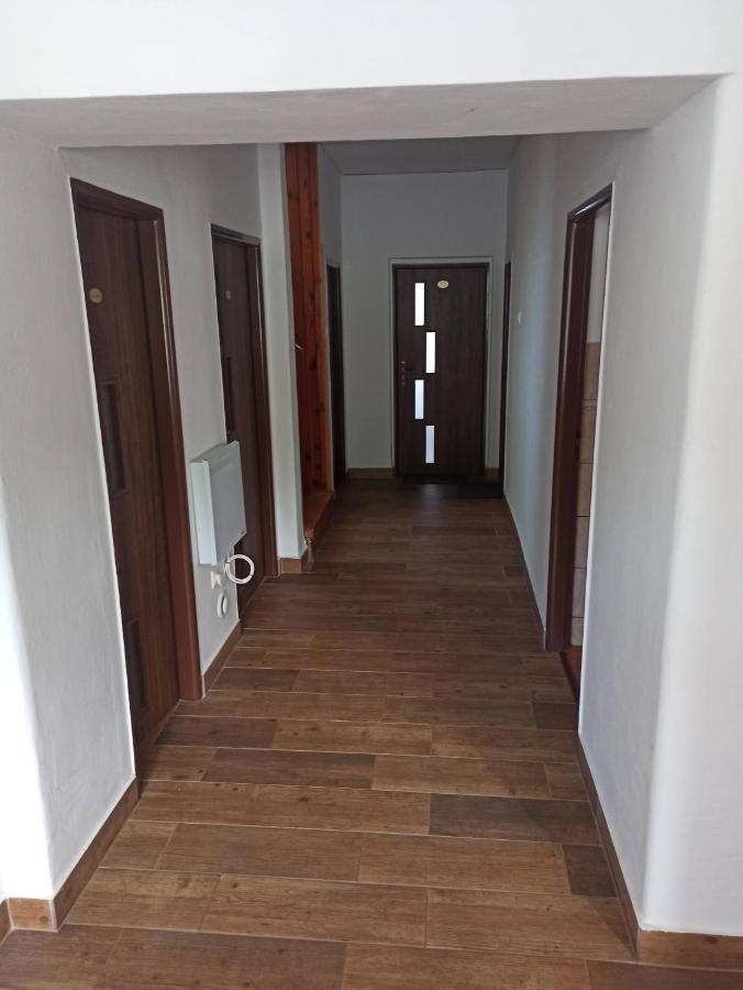 Apartmanovy Dom Stummerova Topoľčany エクステリア 写真