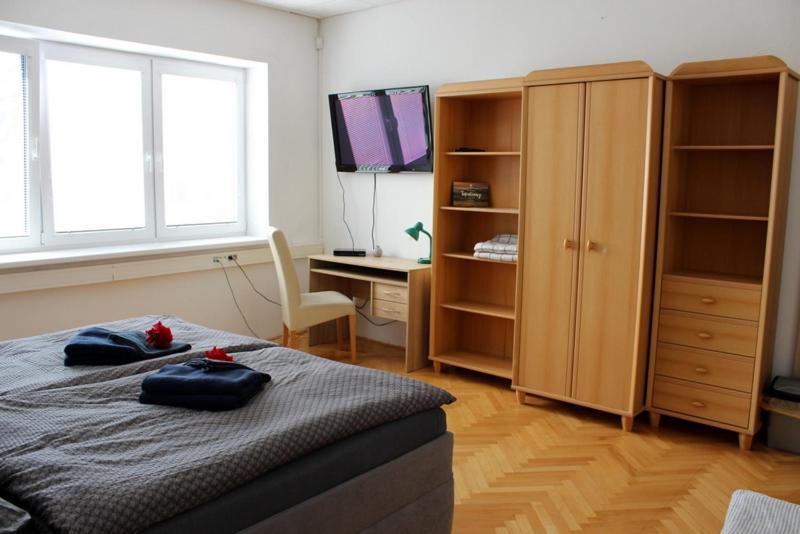 Apartmanovy Dom Stummerova Topoľčany エクステリア 写真